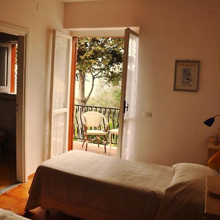 Villa Laura Sea View Apartments Santa Maria di Castellabate Δωμάτιο φωτογραφία