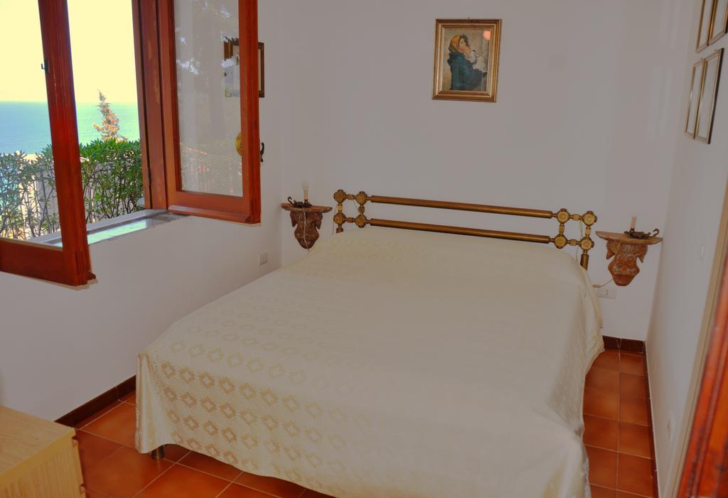 Villa Laura Sea View Apartments Santa Maria di Castellabate Εξωτερικό φωτογραφία