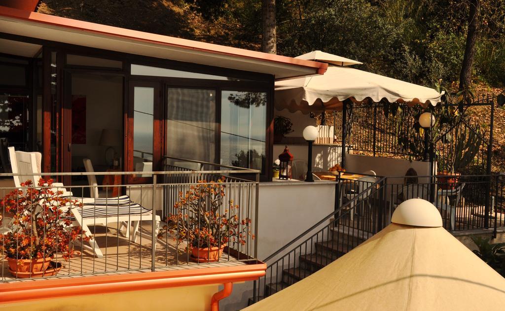 Villa Laura Sea View Apartments Santa Maria di Castellabate Εξωτερικό φωτογραφία